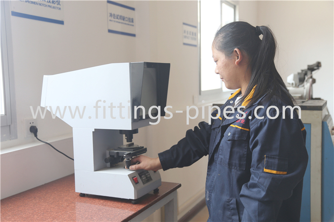 Encaixes de tubulação Co. de Hebei Hongcheng, linha de produção 6 da fábrica do Ltd.